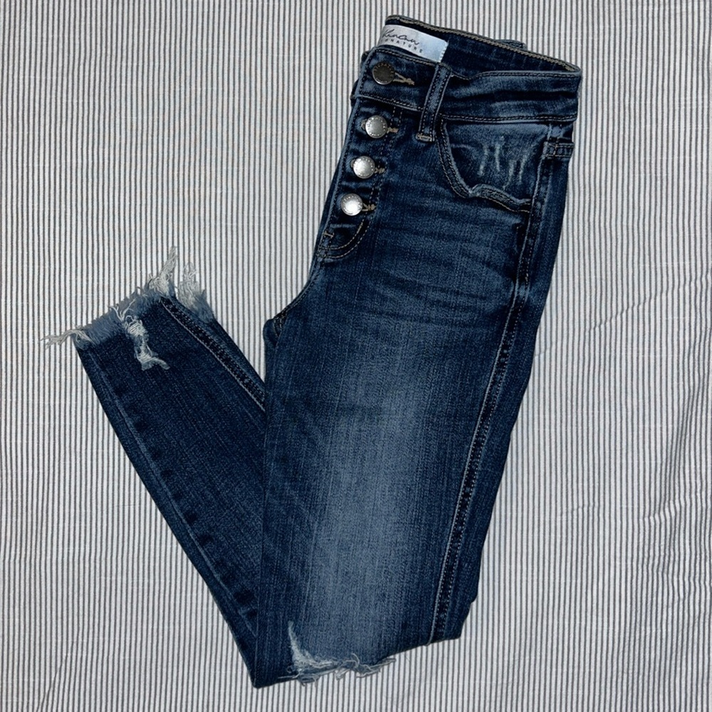 KanCan Signature Skinny Jeans